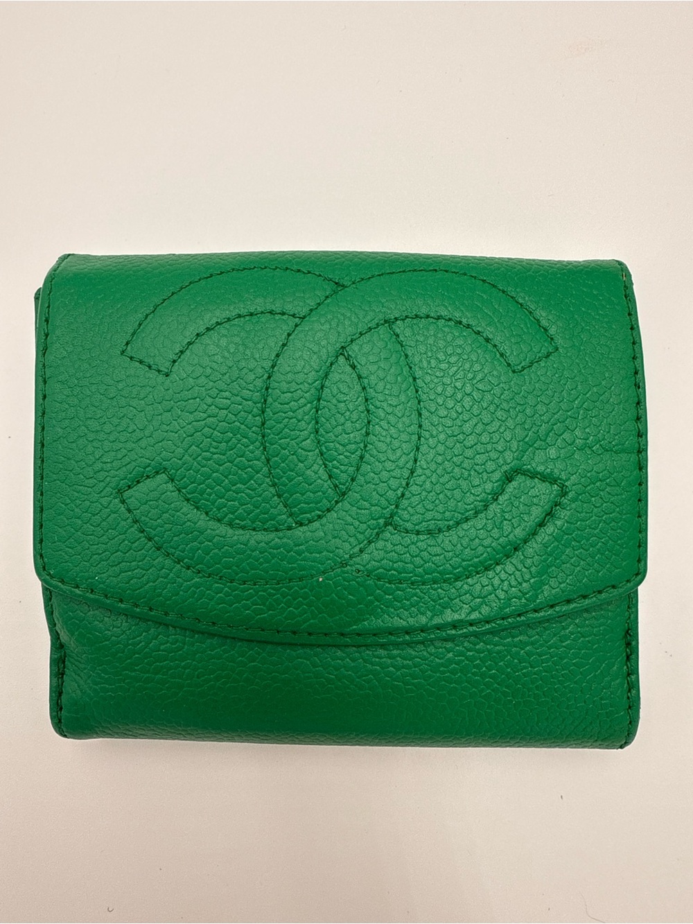 CHANEL Green Quilted Caviar Leather Compact Wallet